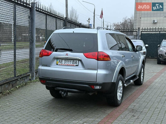 Серый Мицубиси Паджеро Спорт, объемом двигателя 2.5 л и пробегом 107 тыс. км за 12900 $, фото 12 на Automoto.ua