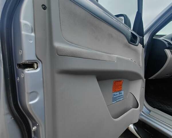 Сірий Міцубісі Паджеро Спорт, об'ємом двигуна 2.48 л та пробігом 85 тис. км за 16000 $, фото 23 на Automoto.ua
