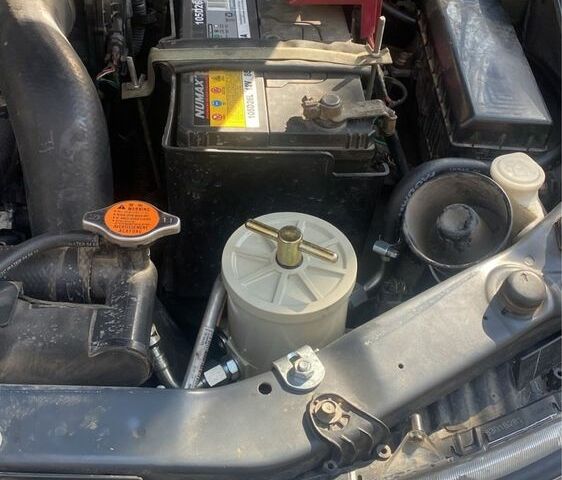 Серый Мицубиси Паджеро Спорт, объемом двигателя 2.5 л и пробегом 190 тыс. км за 15000 $, фото 4 на Automoto.ua