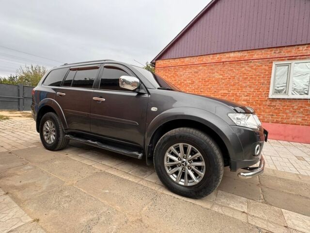 Серый Мицубиси Паджеро Спорт, объемом двигателя 2.5 л и пробегом 190 тыс. км за 15000 $, фото 10 на Automoto.ua