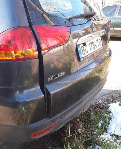 Сірий Міцубісі Паджеро Спорт, об'ємом двигуна 2.5 л та пробігом 38 тис. км за 8500 $, фото 6 на Automoto.ua