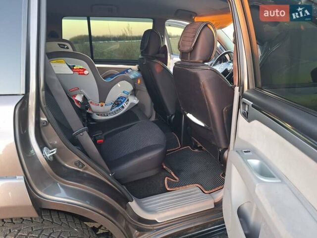 Серый Мицубиси Паджеро Спорт, объемом двигателя 2.48 л и пробегом 218 тыс. км за 16200 $, фото 9 на Automoto.ua