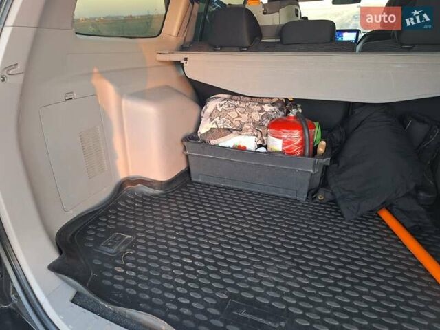 Серый Мицубиси Паджеро Спорт, объемом двигателя 2.48 л и пробегом 218 тыс. км за 16200 $, фото 1 на Automoto.ua