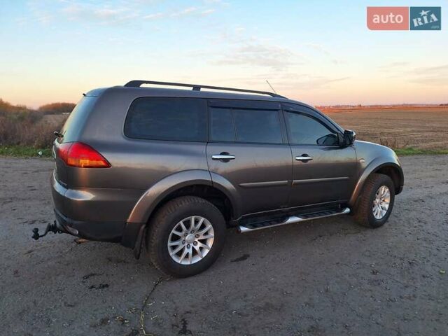 Серый Мицубиси Паджеро Спорт, объемом двигателя 2.48 л и пробегом 218 тыс. км за 16200 $, фото 17 на Automoto.ua