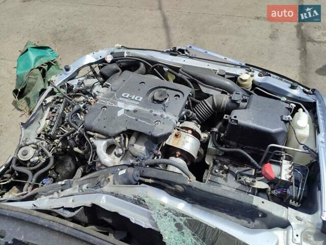Сірий Міцубісі Паджеро Спорт, об'ємом двигуна 2.5 л та пробігом 67 тис. км за 6500 $, фото 5 на Automoto.ua