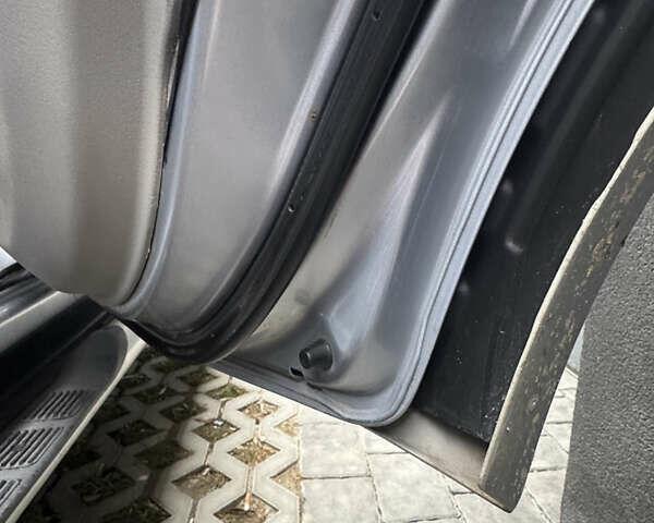 Серый Мицубиси Паджеро Спорт, объемом двигателя 2.48 л и пробегом 200 тыс. км за 15500 $, фото 6 на Automoto.ua