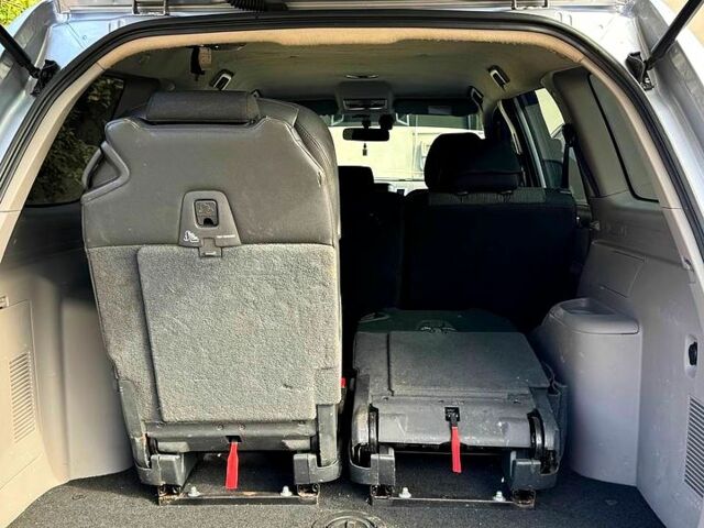 Серый Мицубиси Паджеро Спорт, объемом двигателя 2.5 л и пробегом 177 тыс. км за 19999 $, фото 13 на Automoto.ua