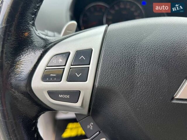 Серый Мицубиси Паджеро Спорт, объемом двигателя 2.48 л и пробегом 157 тыс. км за 16300 $, фото 13 на Automoto.ua