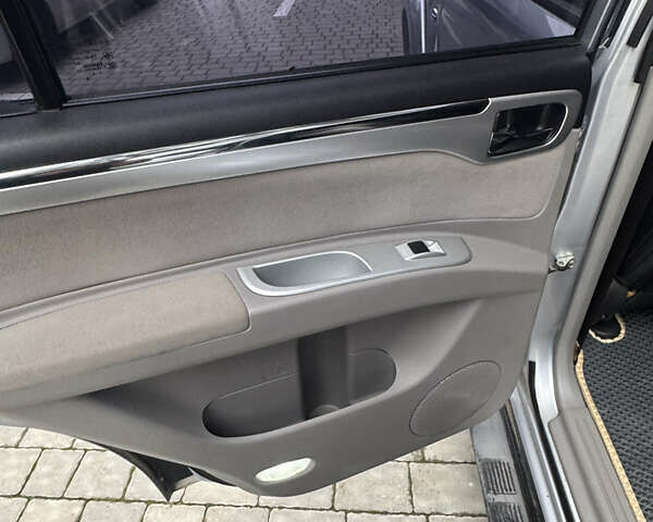 Серый Мицубиси Паджеро Спорт, объемом двигателя 2.48 л и пробегом 200 тыс. км за 15500 $, фото 16 на Automoto.ua