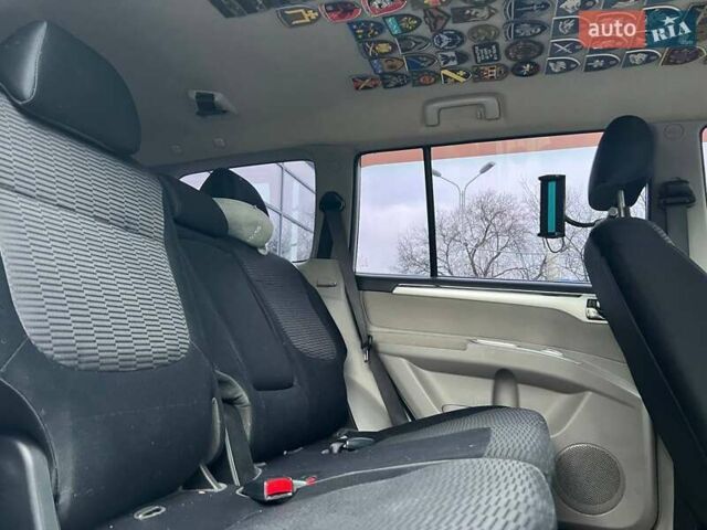 Серый Мицубиси Паджеро Спорт, объемом двигателя 2.48 л и пробегом 157 тыс. км за 16300 $, фото 20 на Automoto.ua