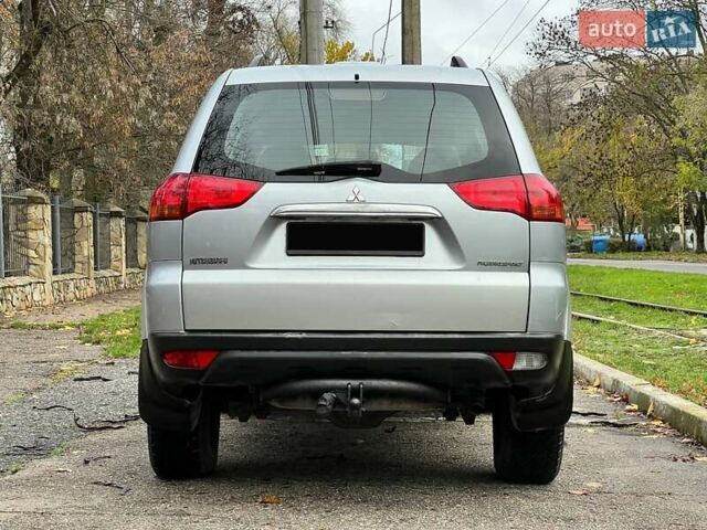 Серый Мицубиси Паджеро Спорт, объемом двигателя 0 л и пробегом 121 тыс. км за 11500 $, фото 19 на Automoto.ua