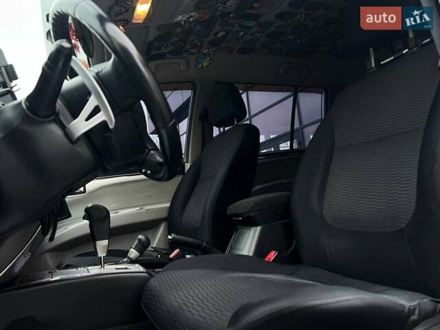 Серый Мицубиси Паджеро Спорт, объемом двигателя 2.48 л и пробегом 157 тыс. км за 16300 $, фото 8 на Automoto.ua