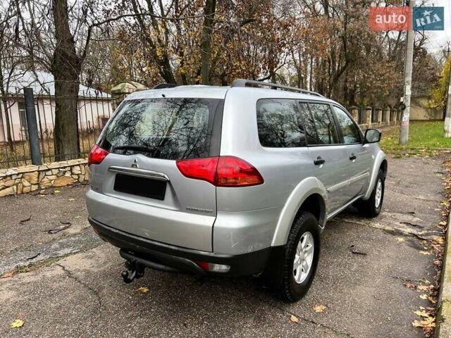 Серый Мицубиси Паджеро Спорт, объемом двигателя 0 л и пробегом 121 тыс. км за 11500 $, фото 17 на Automoto.ua