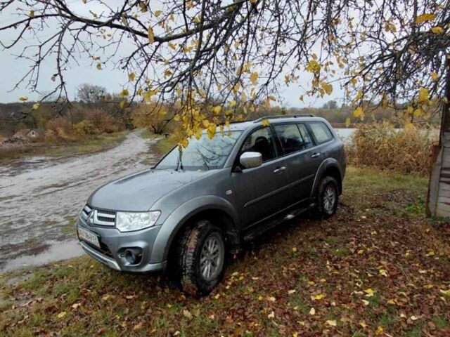 Мицубиси Паджеро Спорт 2013 в Харькове на Automoto.ua Серый Мицубиси Паджеро Спорт, объемом двигателя 2.5 л и пробегом 245 тыс. км за 13000 $, фото 2 на Automoto.ua
