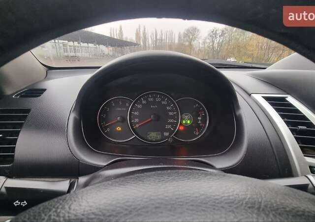 Серый Мицубиси Паджеро Спорт, объемом двигателя 2.48 л и пробегом 287 тыс. км за 13200 $, фото 15 на Automoto.ua