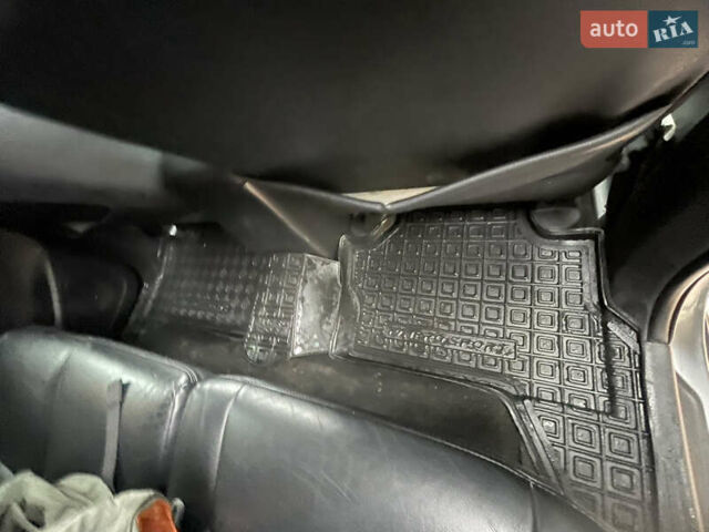 Сірий Міцубісі Паджеро Спорт, об'ємом двигуна 2.4 л та пробігом 155 тис. км за 24500 $, фото 15 на Automoto.ua