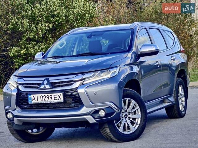 Сірий Міцубісі Паджеро Спорт, об'ємом двигуна 2.4 л та пробігом 185 тис. км за 18599 $, фото 6 на Automoto.ua