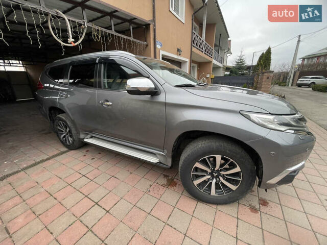 Сірий Міцубісі Паджеро Спорт, об'ємом двигуна 2.4 л та пробігом 155 тис. км за 24500 $, фото 4 на Automoto.ua