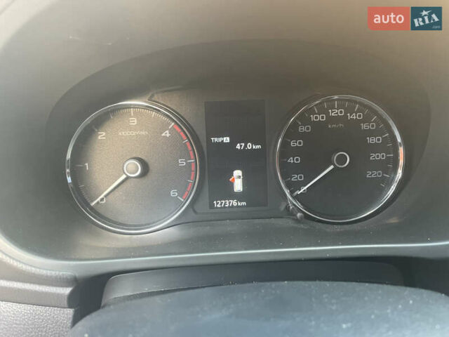 Сірий Міцубісі Паджеро Спорт, об'ємом двигуна 2.4 л та пробігом 130 тис. км за 24000 $, фото 1 на Automoto.ua