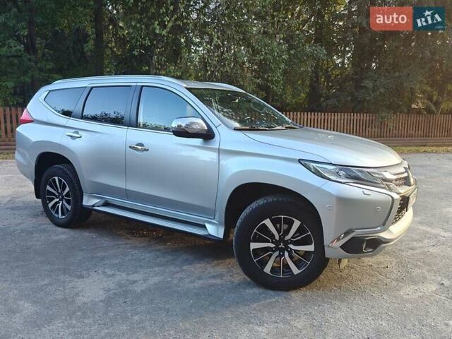 Серый Мицубиси Паджеро Спорт, объемом двигателя 2.44 л и пробегом 197 тыс. км за 26700 $, фото 6 на Automoto.ua