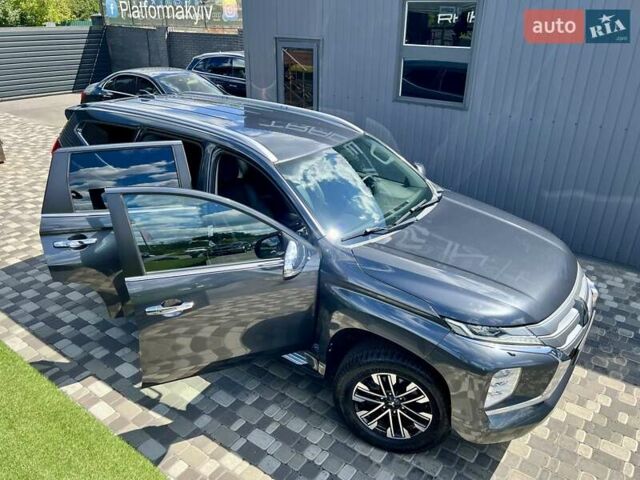 Серый Мицубиси Паджеро Спорт, объемом двигателя 2.44 л и пробегом 50 тыс. км за 36900 $, фото 82 на Automoto.ua