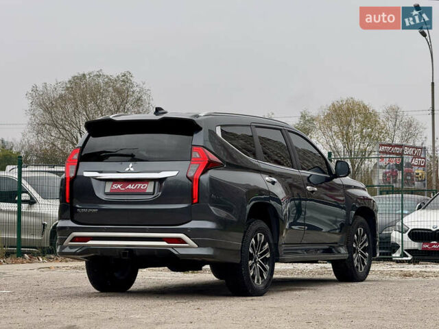 Серый Мицубиси Паджеро Спорт, объемом двигателя 2.44 л и пробегом 117 тыс. км за 33000 $, фото 2 на Automoto.ua