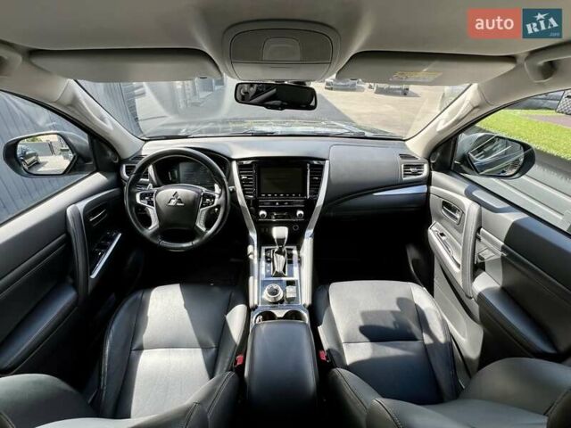 Серый Мицубиси Паджеро Спорт, объемом двигателя 2.44 л и пробегом 50 тыс. км за 36900 $, фото 53 на Automoto.ua