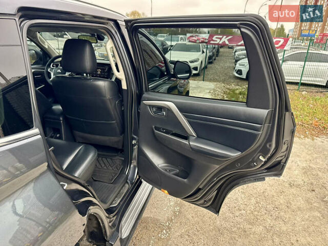 Серый Мицубиси Паджеро Спорт, объемом двигателя 2.44 л и пробегом 117 тыс. км за 33000 $, фото 15 на Automoto.ua