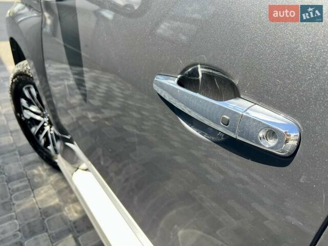 Серый Мицубиси Паджеро Спорт, объемом двигателя 2.44 л и пробегом 50 тыс. км за 36900 $, фото 69 на Automoto.ua