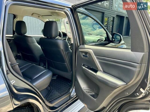 Серый Мицубиси Паджеро Спорт, объемом двигателя 2.44 л и пробегом 50 тыс. км за 36900 $, фото 38 на Automoto.ua