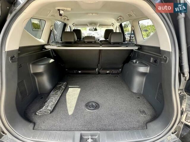 Серый Мицубиси Паджеро Спорт, объемом двигателя 2.44 л и пробегом 50 тыс. км за 36900 $, фото 32 на Automoto.ua