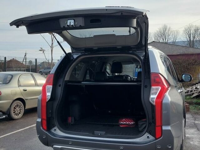 Сірий Міцубісі Паджеро Спорт, об'ємом двигуна 2.4 л та пробігом 129 тис. км за 28600 $, фото 4 на Automoto.ua