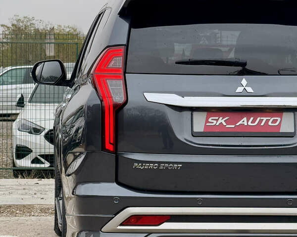 Серый Мицубиси Паджеро Спорт, объемом двигателя 2.44 л и пробегом 117 тыс. км за 33000 $, фото 56 на Automoto.ua