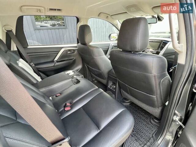 Серый Мицубиси Паджеро Спорт, объемом двигателя 2.44 л и пробегом 50 тыс. км за 36900 $, фото 42 на Automoto.ua
