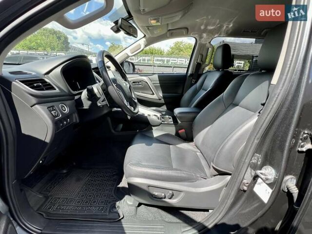 Серый Мицубиси Паджеро Спорт, объемом двигателя 2.44 л и пробегом 50 тыс. км за 36900 $, фото 19 на Automoto.ua