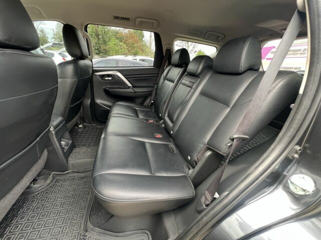 Серый Мицубиси Паджеро Спорт, объемом двигателя 4.2 л и пробегом 44 тыс. км за 34999 $, фото 17 на Automoto.ua