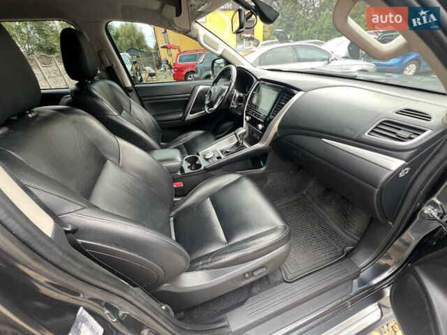 Серый Мицубиси Паджеро Спорт, объемом двигателя 2.4 л и пробегом 40 тыс. км за 34999 $, фото 14 на Automoto.ua