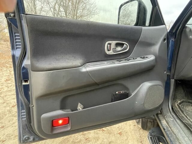 Синий Мицубиси Паджеро Спорт, объемом двигателя 2.5 л и пробегом 320 тыс. км за 4400 $, фото 17 на Automoto.ua