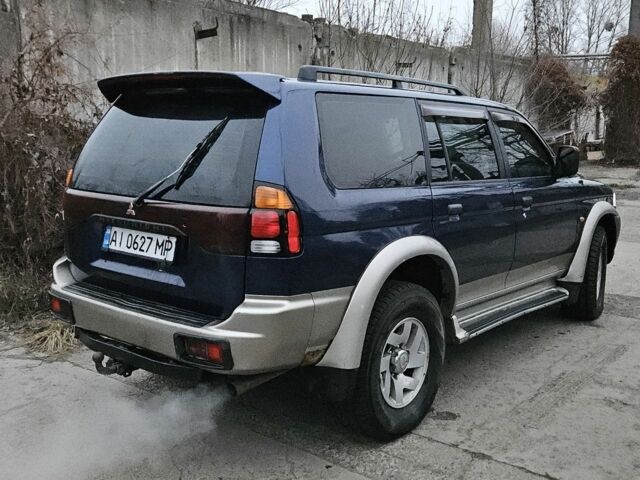 Синий Мицубиси Паджеро Спорт, объемом двигателя 3 л и пробегом 251 тыс. км за 5200 $, фото 2 на Automoto.ua