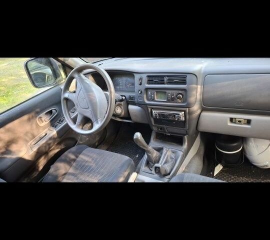 Синий Мицубиси Паджеро Спорт, объемом двигателя 0 л и пробегом 360 тыс. км за 3486 $, фото 2 на Automoto.ua