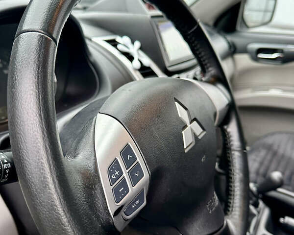 Синий Мицубиси Паджеро Спорт, объемом двигателя 2.48 л и пробегом 160 тыс. км за 14800 $, фото 9 на Automoto.ua