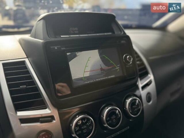 Синій Міцубісі Паджеро Спорт, об'ємом двигуна 2.48 л та пробігом 168 тис. км за 19999 $, фото 24 на Automoto.ua