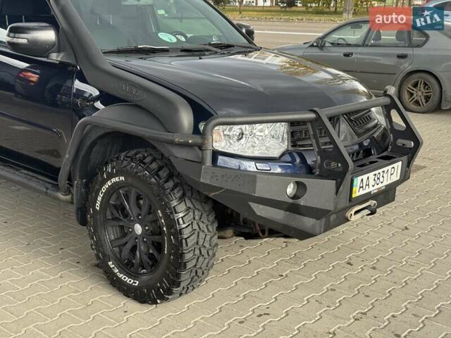 Синій Міцубісі Паджеро Спорт, об'ємом двигуна 2.48 л та пробігом 168 тис. км за 19999 $, фото 8 на Automoto.ua