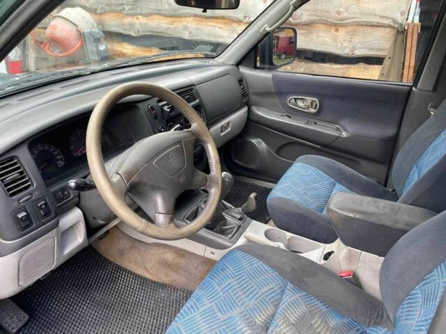 Мицубиси Паджеро Спорт 2000 в Мукачеве на Automoto.ua Зеленый Мицубиси Паджеро Спорт, объемом двигателя 2.5 л и пробегом 270 тыс. км за 7500 $, фото 14 на Automoto.ua