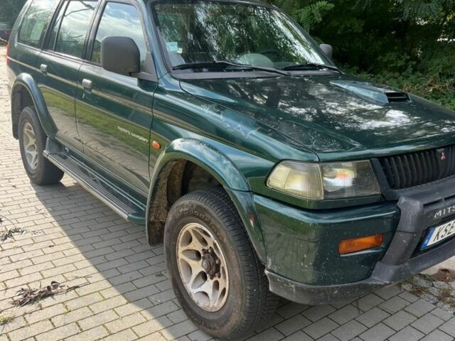 Мицубиси Паджеро Спорт 2001 в Ровно на Automoto.ua Зеленый Мицубиси Паджеро Спорт, объемом двигателя 0 л и пробегом 293 тыс. км за 4100 $, фото 6 на Automoto.ua