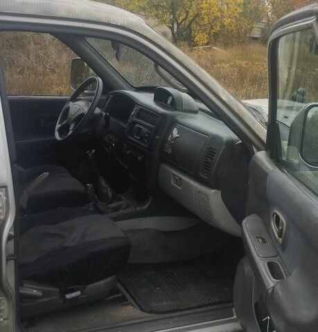 Мицубиси Паджеро Спорт 2001 в Петропавловке на Automoto.ua Зеленый Мицубиси Паджеро Спорт, объемом двигателя 2.5 л и пробегом 395 тыс. км за 5100 $, фото 7 на Automoto.ua