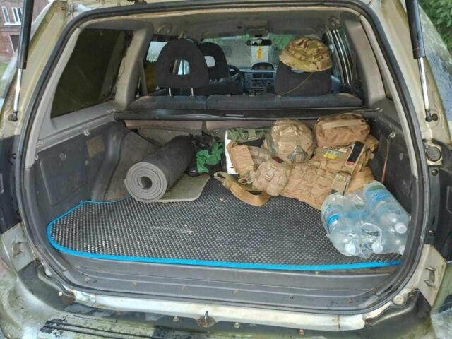 Зелений Міцубісі Паджеро Спорт, об'ємом двигуна 2.5 л та пробігом 250 тис. км за 5003 $, фото 9 на Automoto.ua