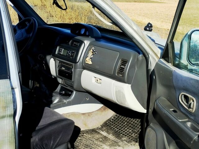 Зеленый Мицубиси Паджеро Спорт, объемом двигателя 0 л и пробегом 396 тыс. км за 4650 $, фото 1 на Automoto.ua