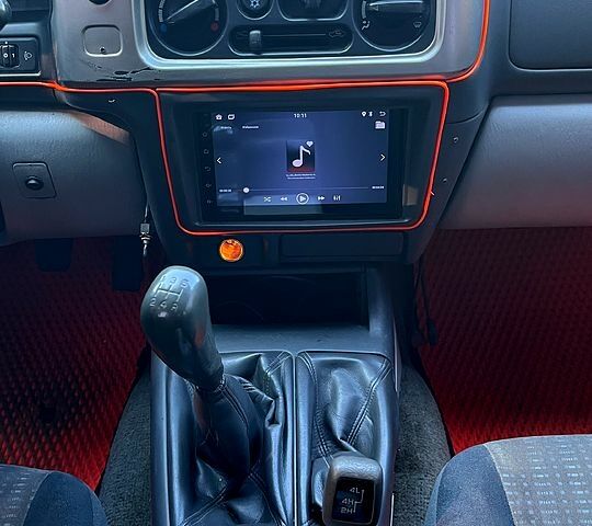 Зеленый Мицубиси Паджеро Спорт, объемом двигателя 2.5 л и пробегом 273 тыс. км за 4900 $, фото 8 на Automoto.ua