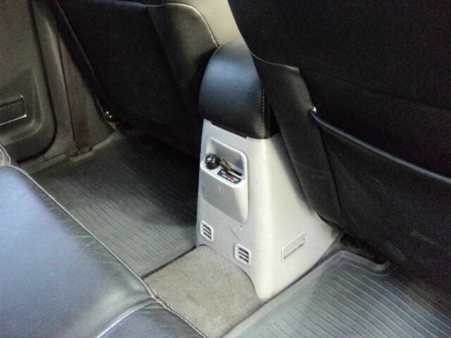 Зеленый Мицубиси Паджеро Спорт, объемом двигателя 2.5 л и пробегом 250 тыс. км за 9500 $, фото 8 на Automoto.ua